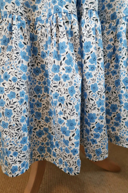 Ruffled Skirt in Blue Daisies